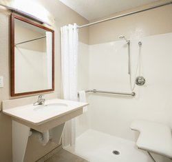  - Candlewood Suites Kenosha