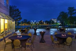  - Sheraton Suites Elk Grove Village - I-90, Exit 70