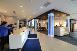  - Holiday Inn Express & Suites North Shore Niles