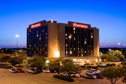  - Sheraton Hotel West Des Moines - I-35 & I-80, Exit 124