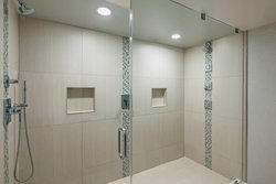  - Sheraton Hotel West Des Moines - I-35 & I-80, Exit 124