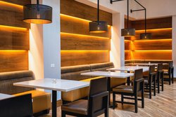  - Sheraton Hotel West Des Moines - I-35 & I-80, Exit 124