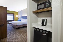  - Holiday Inn Express & Suites Alcoa