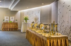  - Holiday Inn at Ballston Arlington - I-66, Exit 71