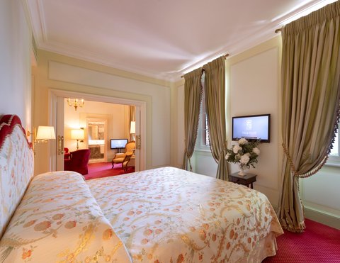 VILLA D ESTE - Photo 25
