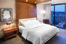  - Le Meridien Hotel Columbus - I-670, Exit 4