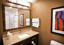  - Holiday Inn & Suites La Crosse