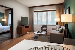  - Le Meridien Hotel Downtown Houston - I-45, Exit 47B & 47C