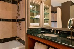  - Westin Hotel Downtown Houston - I-69, Exits 130 & 131