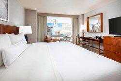  - Westin Arlington Gateway Hotel - I-66, Exit 71