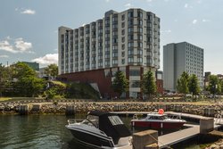  - Holiday Inn Waterfront Sydney