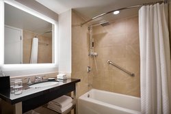  - Westin Hotel Alexandria - I-95 & I-495, Exit 176B