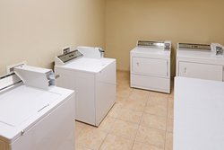  - Holiday Inn Express & Suites Gillette - I-90, Exit 126