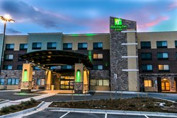  - Holiday Inn & Suites Centennial