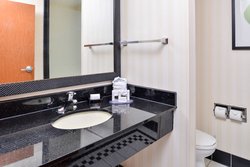  - Fairfield Inn & Suites by Marriott Pelham - I-65, Exit 246