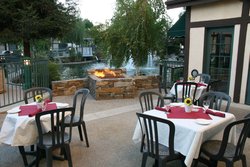  - Holiday Inn Selma Swancourt - CA 99, Exit 118