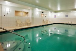  - Holiday Inn Express & Suites Kodak - I-40, Exit 407