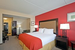  - Holiday Inn Express & Suites Kodak - I-40, Exit 407