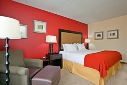  - Holiday Inn Express & Suites Kodak - I-40, Exit 407