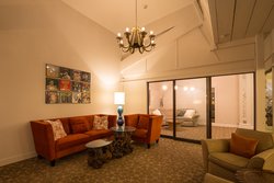  - Ashland Hills Hotel - I-5, Exit 14