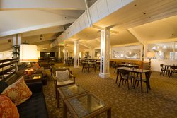  - Ashland Hills Hotel - I-5, Exit 14