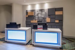  - Holiday Inn Express Troy - I-55 & I-70, Exit 18