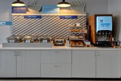  - Holiday Inn Express & Suites Cookeville - I-40, Exit 287