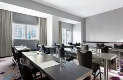  - Loews Atlanta Hotel - I-75 & I-85, Exit 250