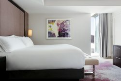  - Loews Atlanta Hotel - I-75 & I-85, Exit 250