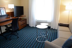  - Fairfield Inn & Suites by Marriott Somerset - I-70 & I-76, Exit 110