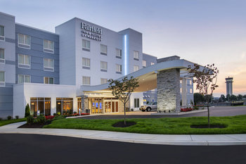 Fairfield Inn & Suites by Marriott Harrisburg International Airport