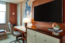 - Renaissance by Marriott Midtown Atlanta - I-75 & I-85, Exit 250