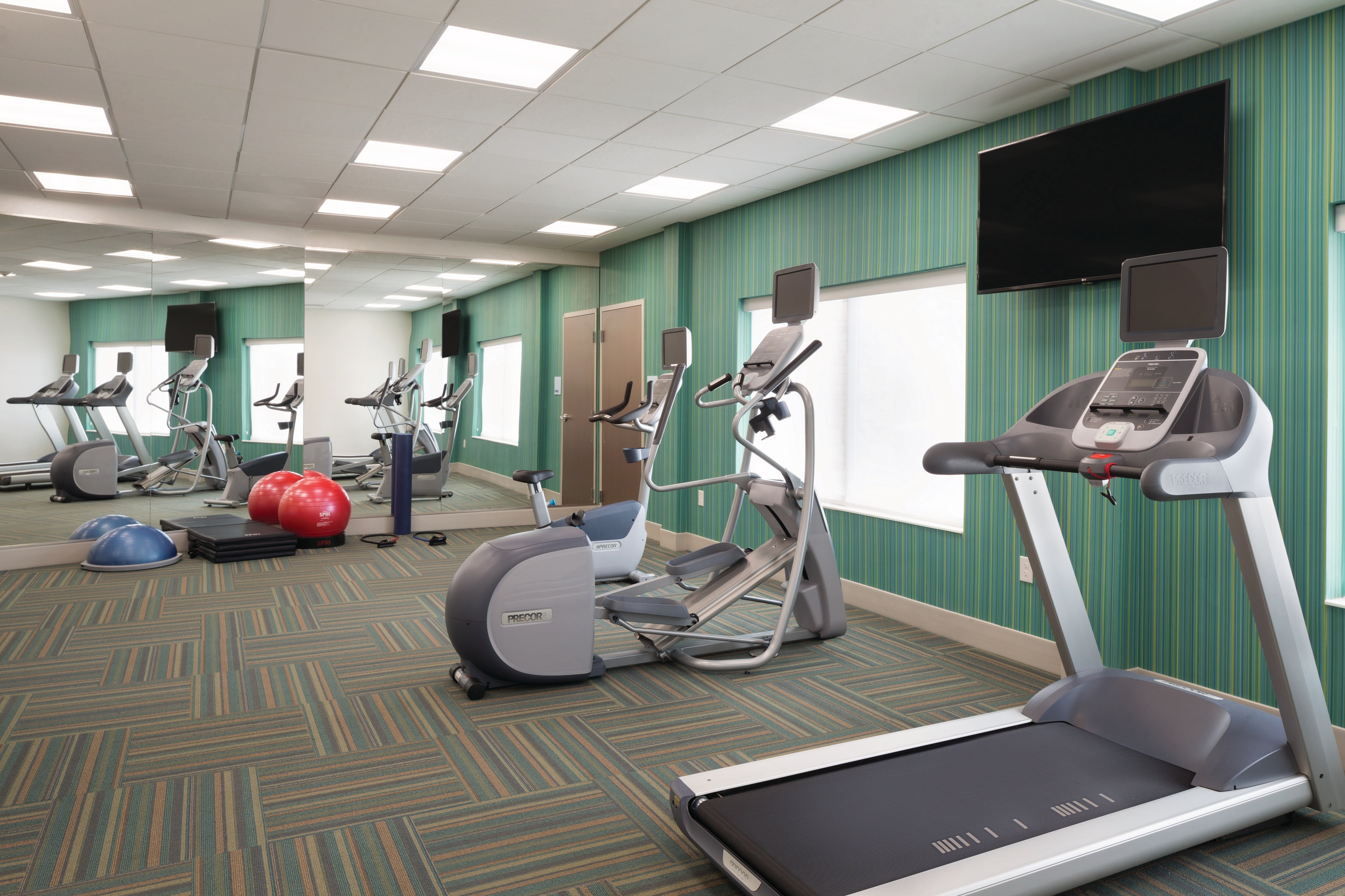 Fully Equiped Fitness Center