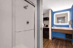  - Holiday Inn Express Cambridge