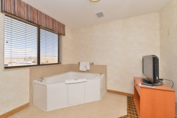  - Holiday Inn Express Rawlins - I-80, Exit 215
