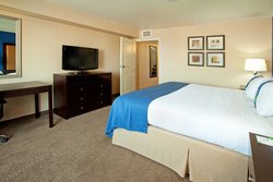  - Holiday Inn & Suites Airport Phoenix - I-10, Exit 153