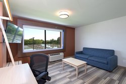  - Holiday Inn Express & Suites Port Huron - I-69 & I-94, Exit 274