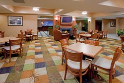  - Holiday Inn Express Rawlins - I-80, Exit 215