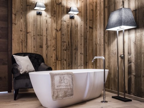 HOTEL MONTCHALET - Photo 21