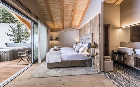 HOTEL MONTCHALET - Photo 24