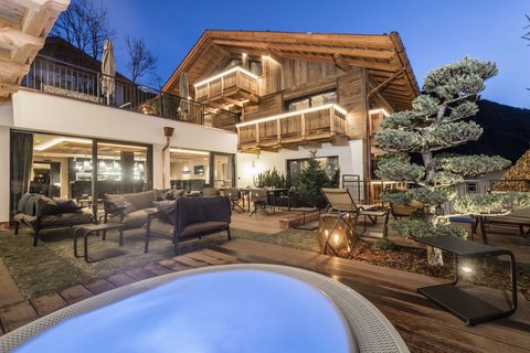 HOTEL MONTCHALET - Photo 11