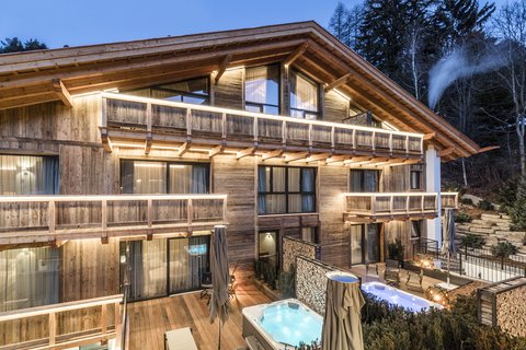 HOTEL MONTCHALET - Photo 2