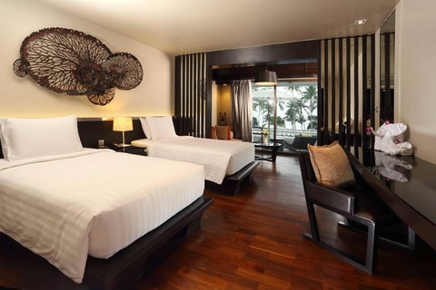 LE MERIDIEN PHUKET BEACH - Photo 41