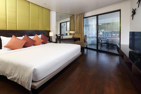 LE MERIDIEN PHUKET BEACH - Photo 54