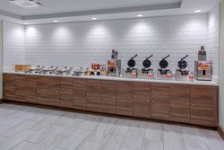  - Towneplace Suites by Marriott Downtown Dallas - I-30, Exits 45B & 46B