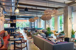  - Aloft Hotel Downtown Austin - I-35, Exit 234B