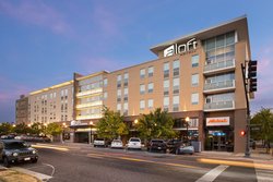  - Aloft Soho Square Hotel Homewood