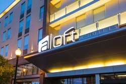  - Aloft Soho Square Hotel Homewood