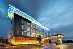  - Aloft Hotel BolingBrook
