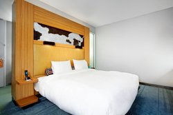 - Aloft Hotel BolingBrook